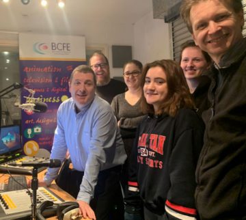 Left to Right Bernard Evans Course Coordinator MRH Radio Course and ex Students Gordon Rochford of 'Those Conspiracy Guys' and Jennifer Dollard formerly of Today FM and now Content Manager of Acast.com with some current students in one of the Radio Studio