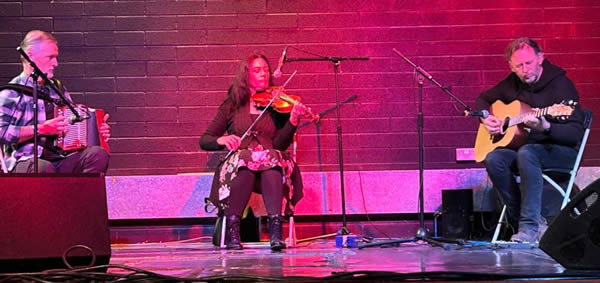 Traditional Music Students play for Ministers Visit